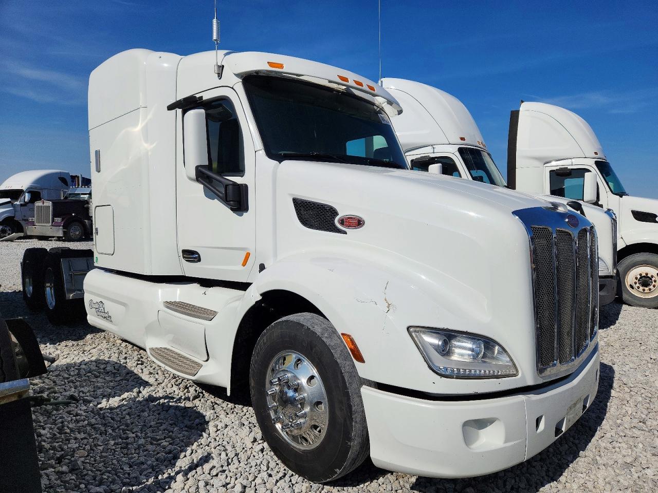 2014 PETERBILT All other VIN 1XPBD49X2ED251363 photo 1