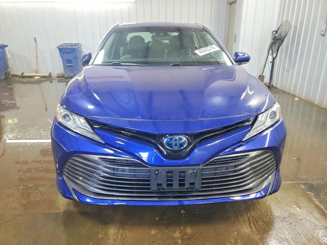 2018 Toyota Camry sola VIN 4T1B21HK6JU501558 photo 5