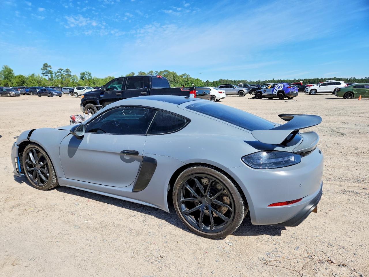 2023 Porsche Cayman VIN WP0AC2A81PS275497 photo 2