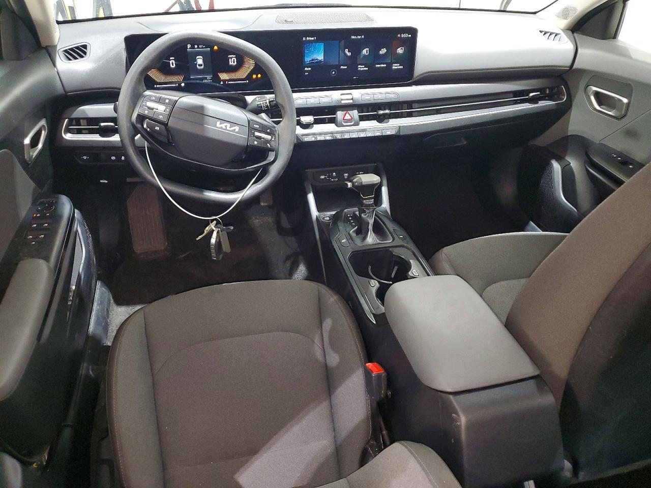 2025 Kia All other VIN 3KPFT4DEXSE054429 photo 8