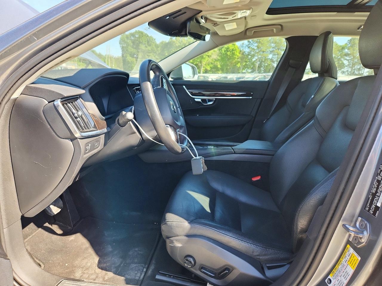 2019 Volvo S90 VIN LVY102AK8KP106313 photo 7
