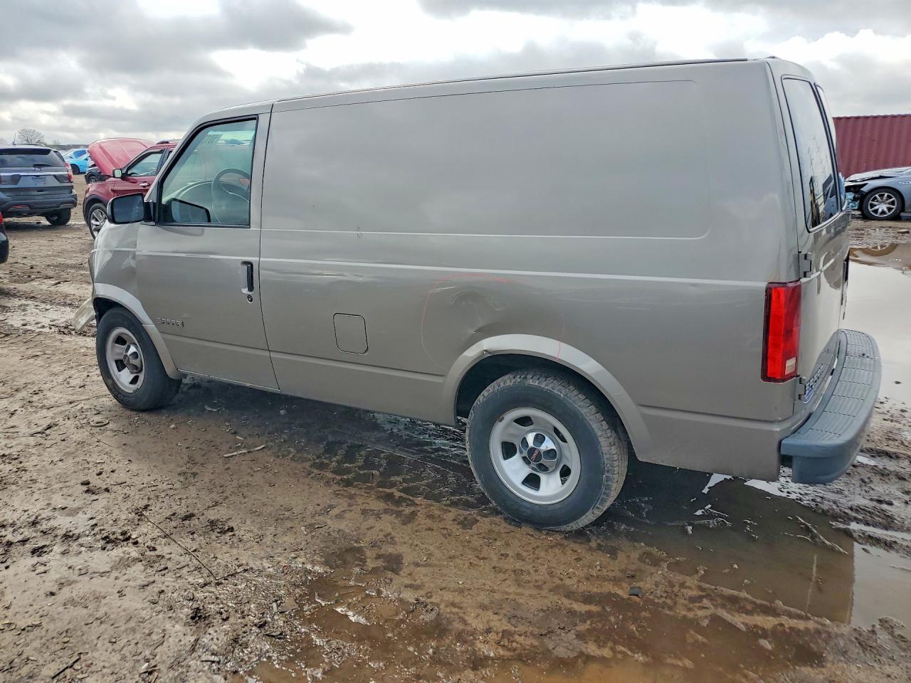 2001 GMC Safari VIN 1GTDM19W41B507363 photo 2
