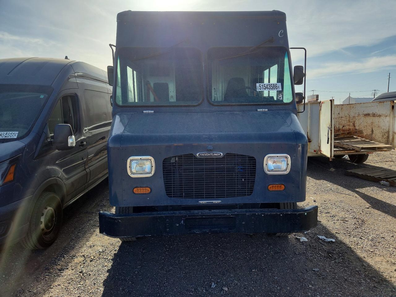 2020 FREIGHTLINER Chassis m VIN 4UZAC2EAXLCMK0422 photo 5