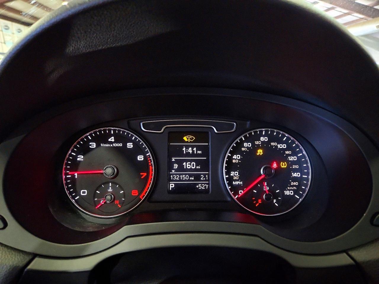 2015 Audi Q3 VIN WA1EFCFS1FR004684 photo 9
