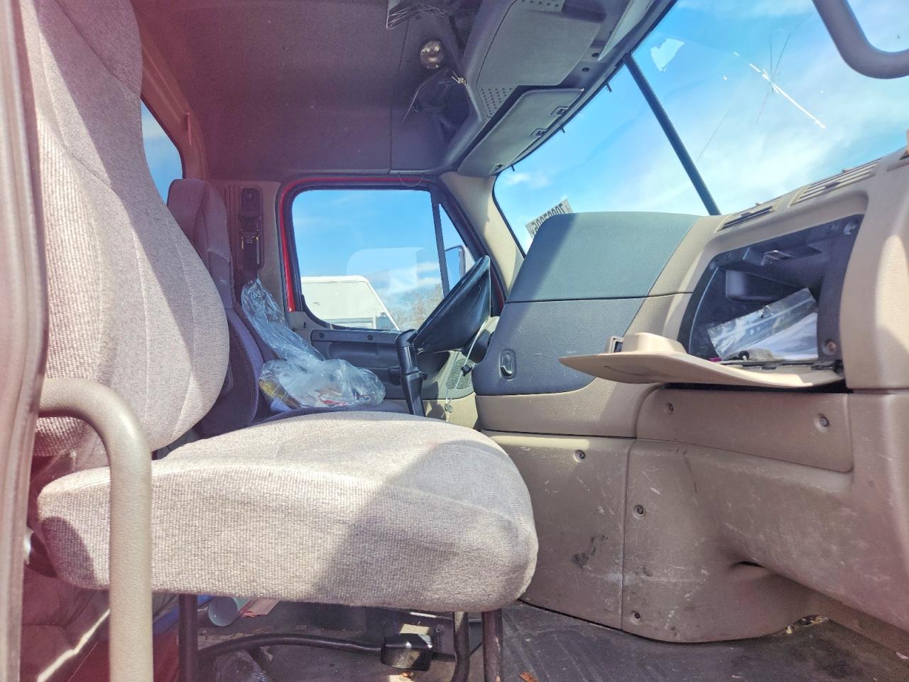 2009 FREIGHTLINER All other VIN 1FUJGEDR59LAE1359 photo 5