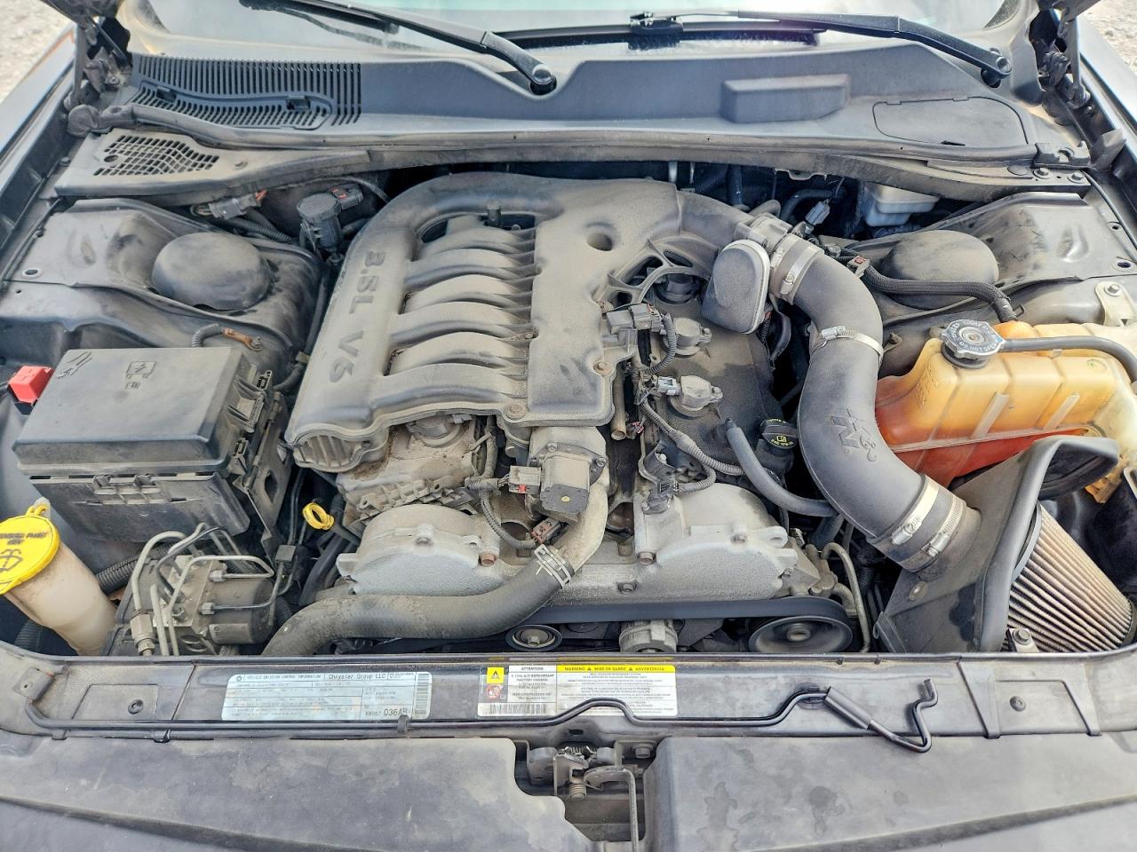 2010 Dodge Challenger VIN 2B3CJ4DV2AH175095 photo 11