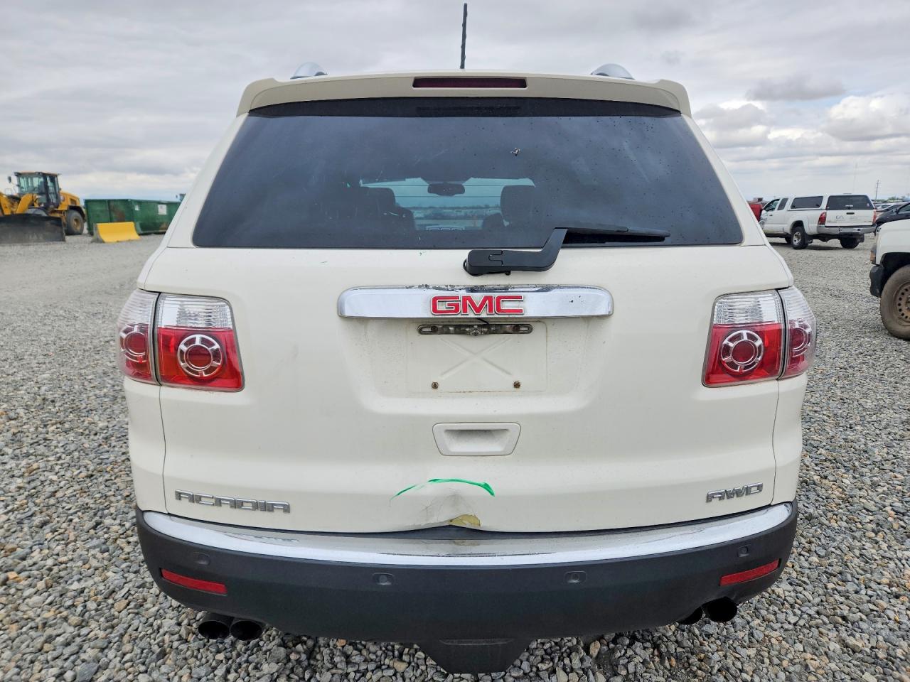 2007 GMC Acadia VIN 1GKEV33767J172155 photo 6