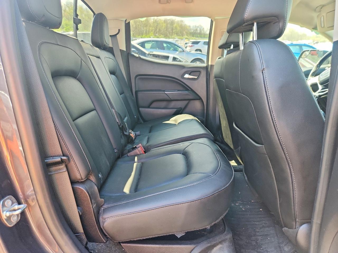 2017 GMC Canyon VIN 1GTG6DEN6H1313990 photo 10