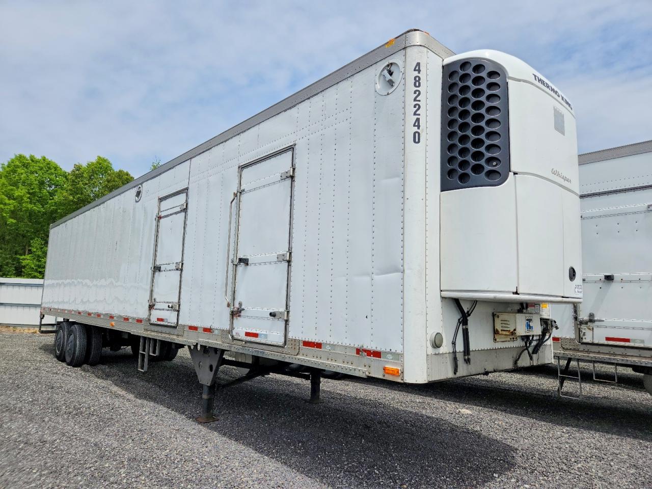 2015 UTILITY All models VIN 1UYVS2487FM408333 photo 1