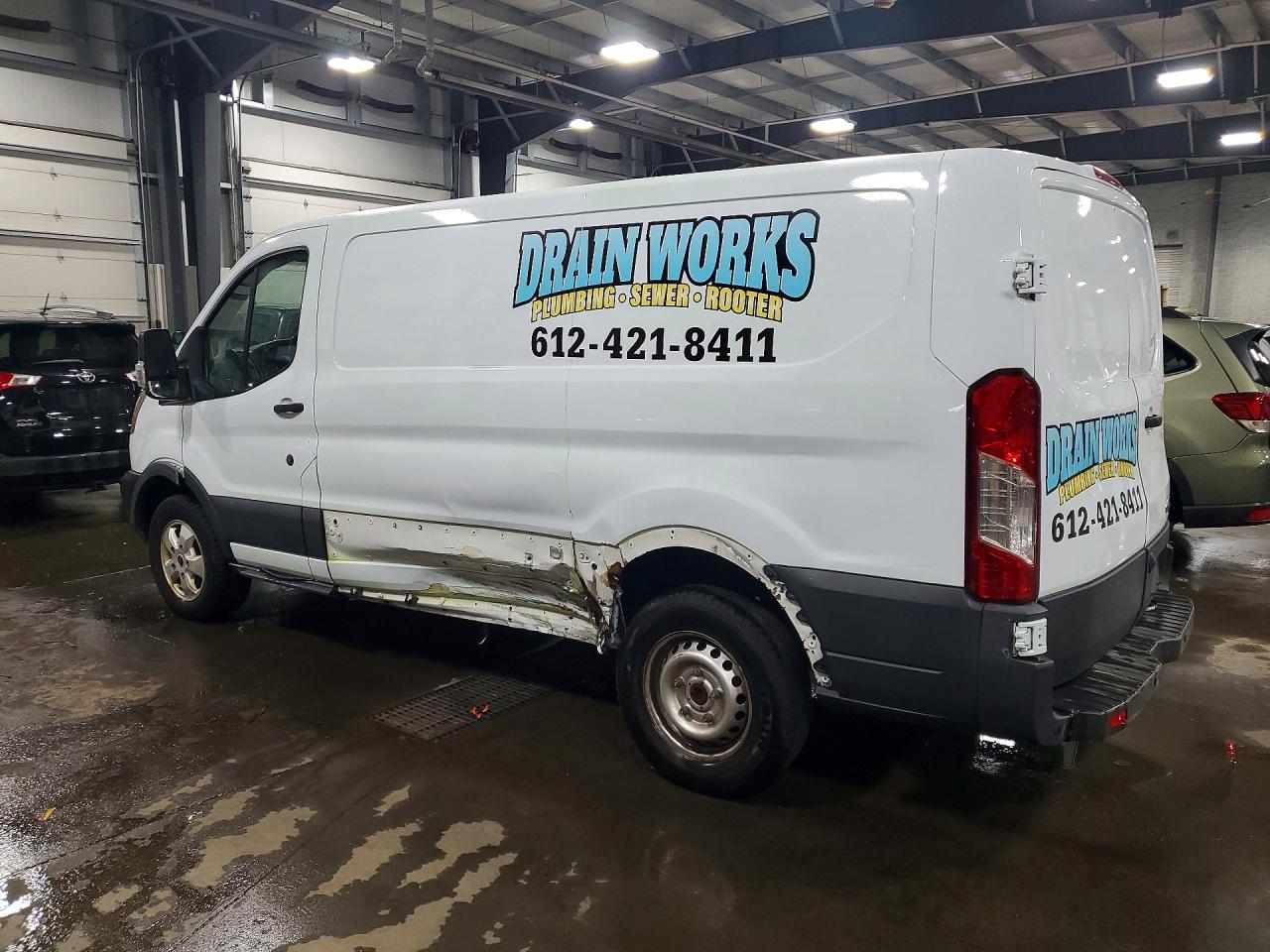 2017 Ford Transit VIN 1FTYR1YM8HKB33224 photo 2
