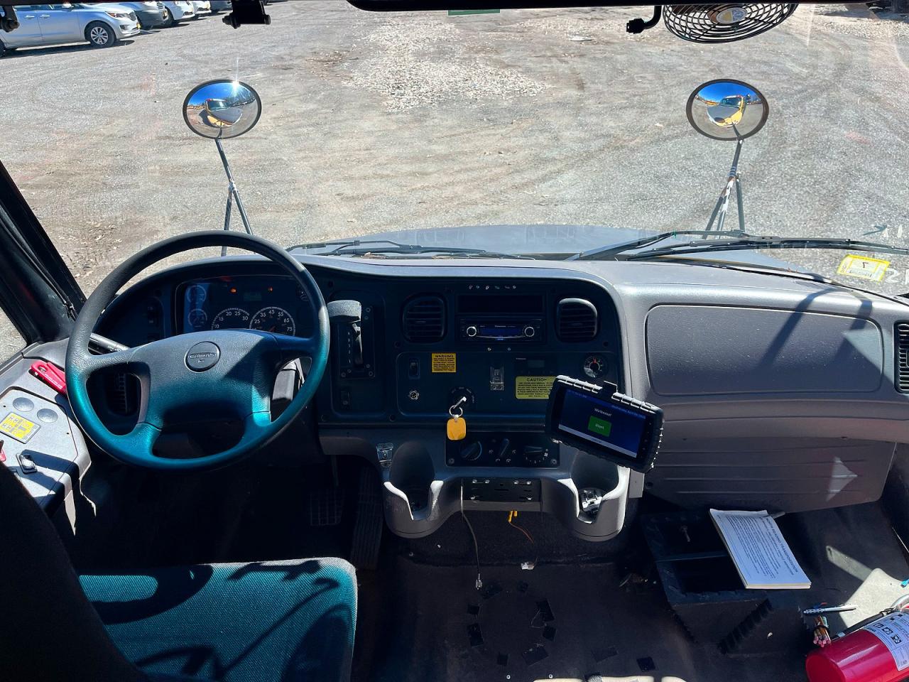 2015 FREIGHTLINER All models VIN 4UZABRDU9FCFW9516 photo 9