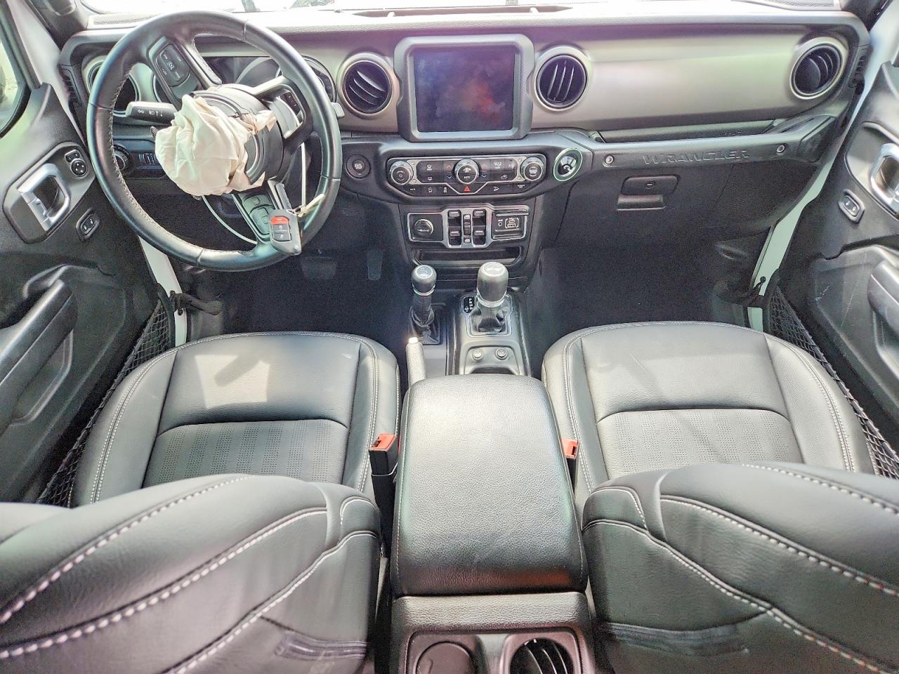 2020 Jeep Wrangler / VIN 1C4HJXDGXLW340922 photo 8
