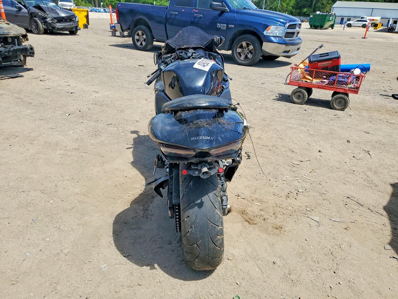 2025 Suzuki Gsx1300 VIN JS1EJ11B5S7100866 photo 4