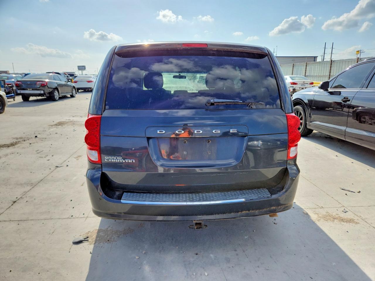 2011 Dodge Caravan VIN 2D4RN3DG9BR682969 photo 6