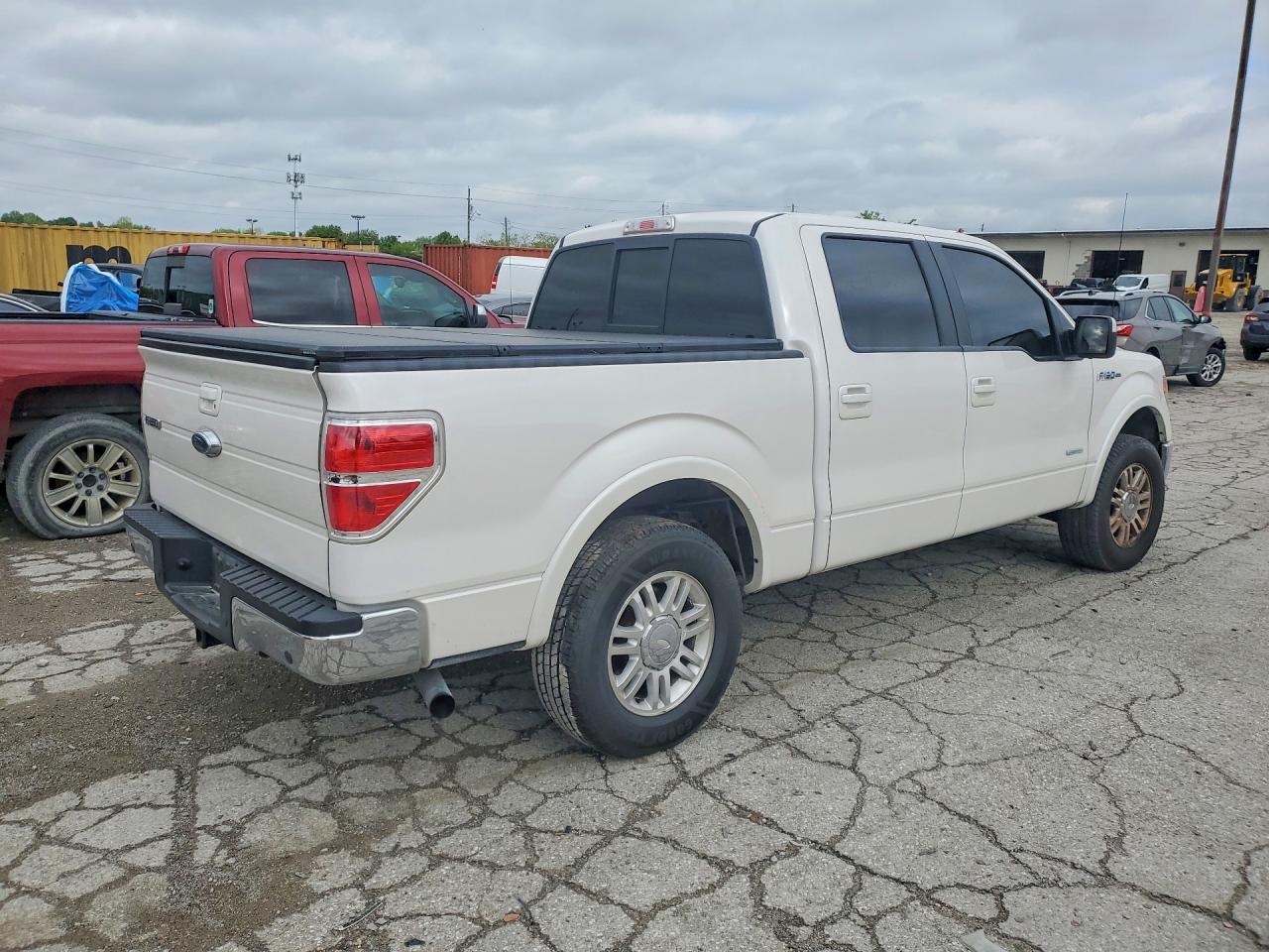 2011 Ford F150 VIN 1FTFW1ET4BFC11767 photo 3