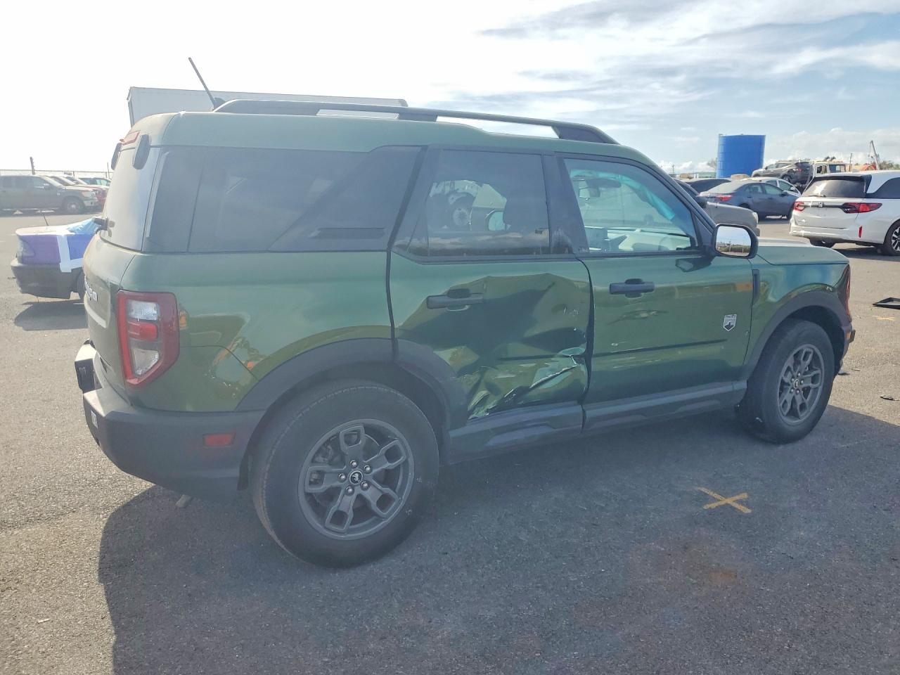 2023 Ford Bronco VIN 3FMCR9B60PRD81783 photo 3