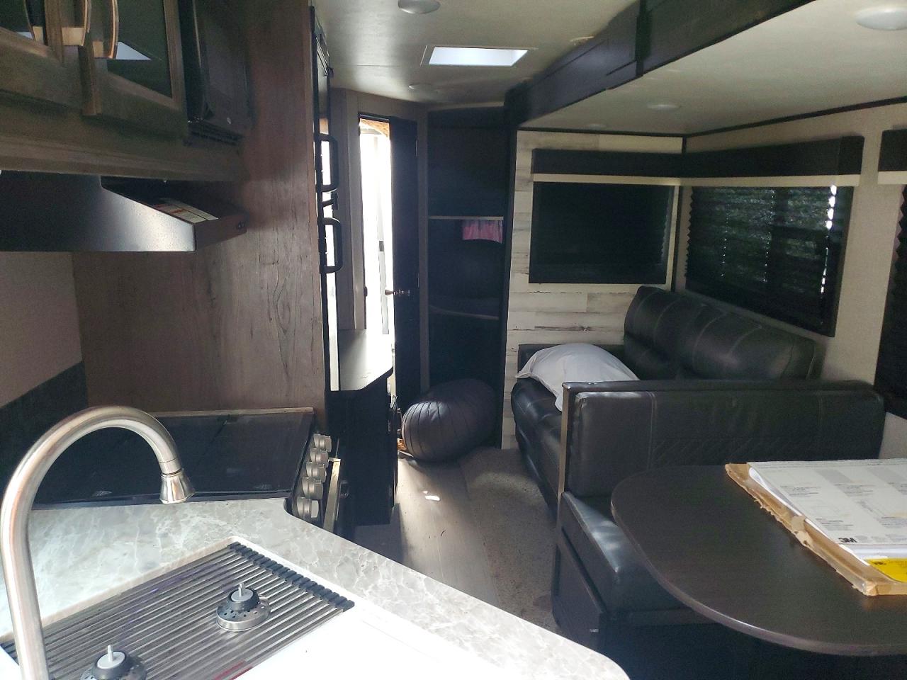 2020 JAYCO All models VIN 1UJBJ0BR1L1JF0100 photo 6