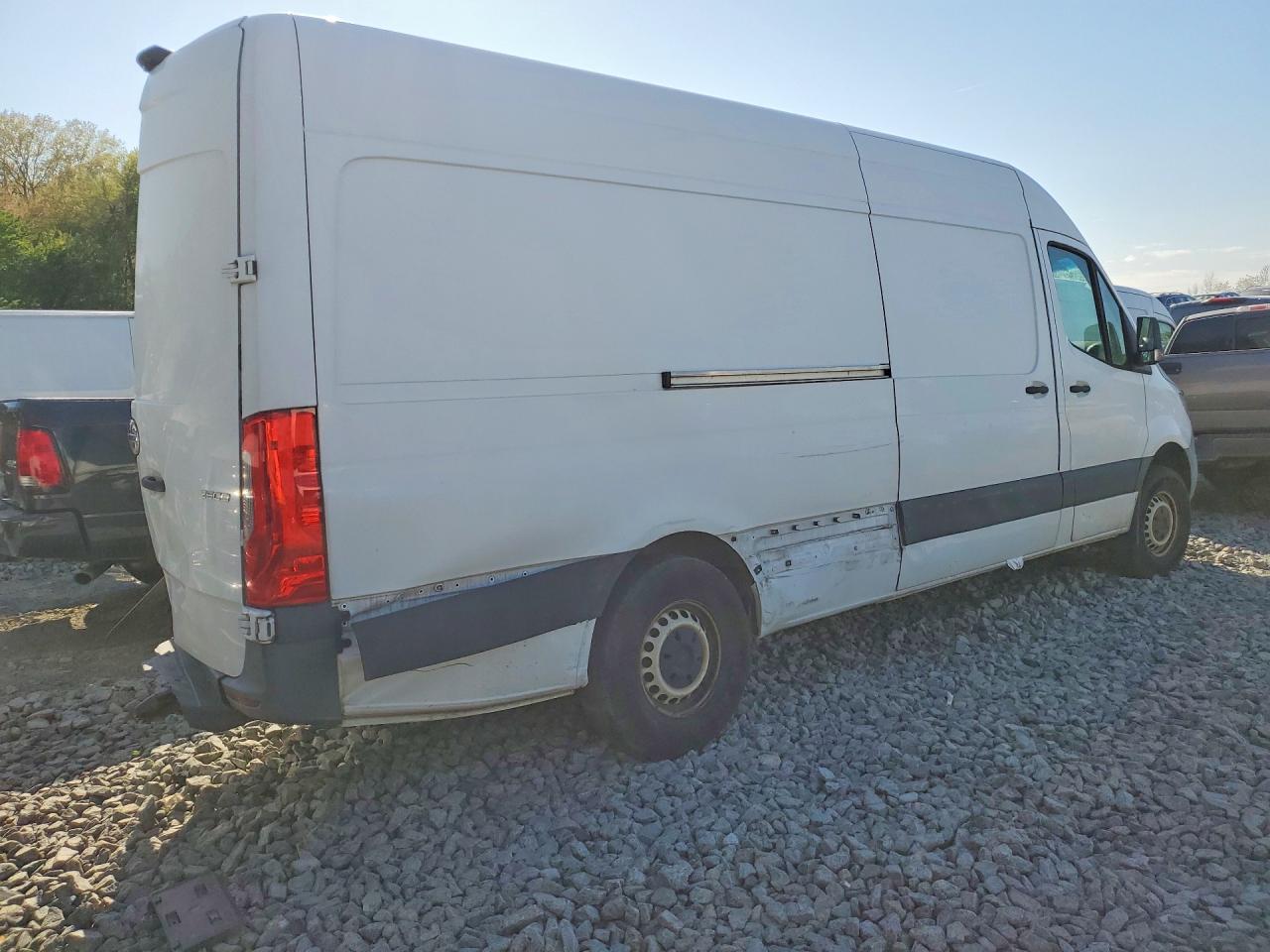 2020 FREIGHTLINER Sprinter VIN W2W4ECHY1LT023814 photo 3