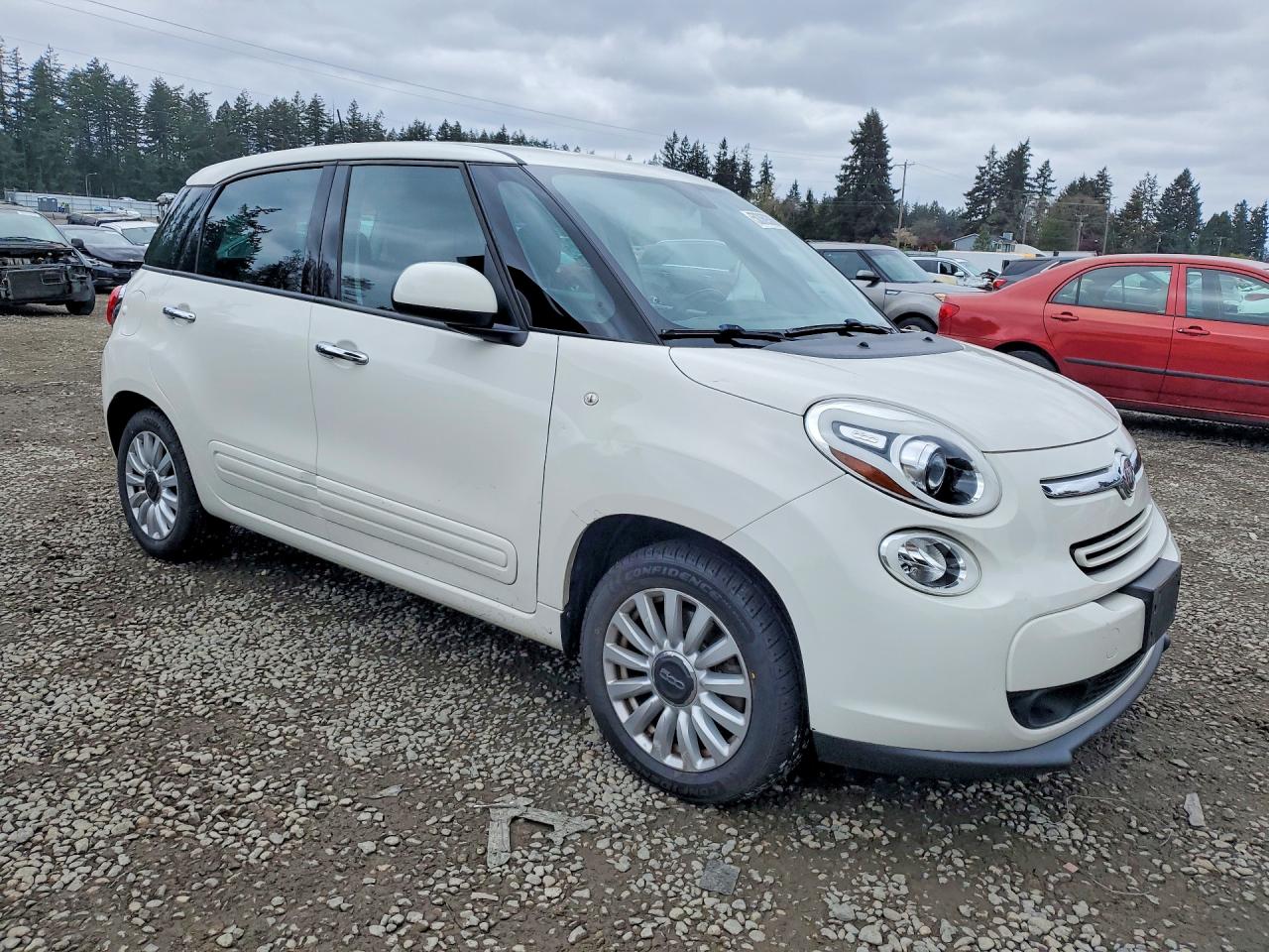 2017 Fiat 500 VIN ZFBCFAAH3HZ038743 photo 4