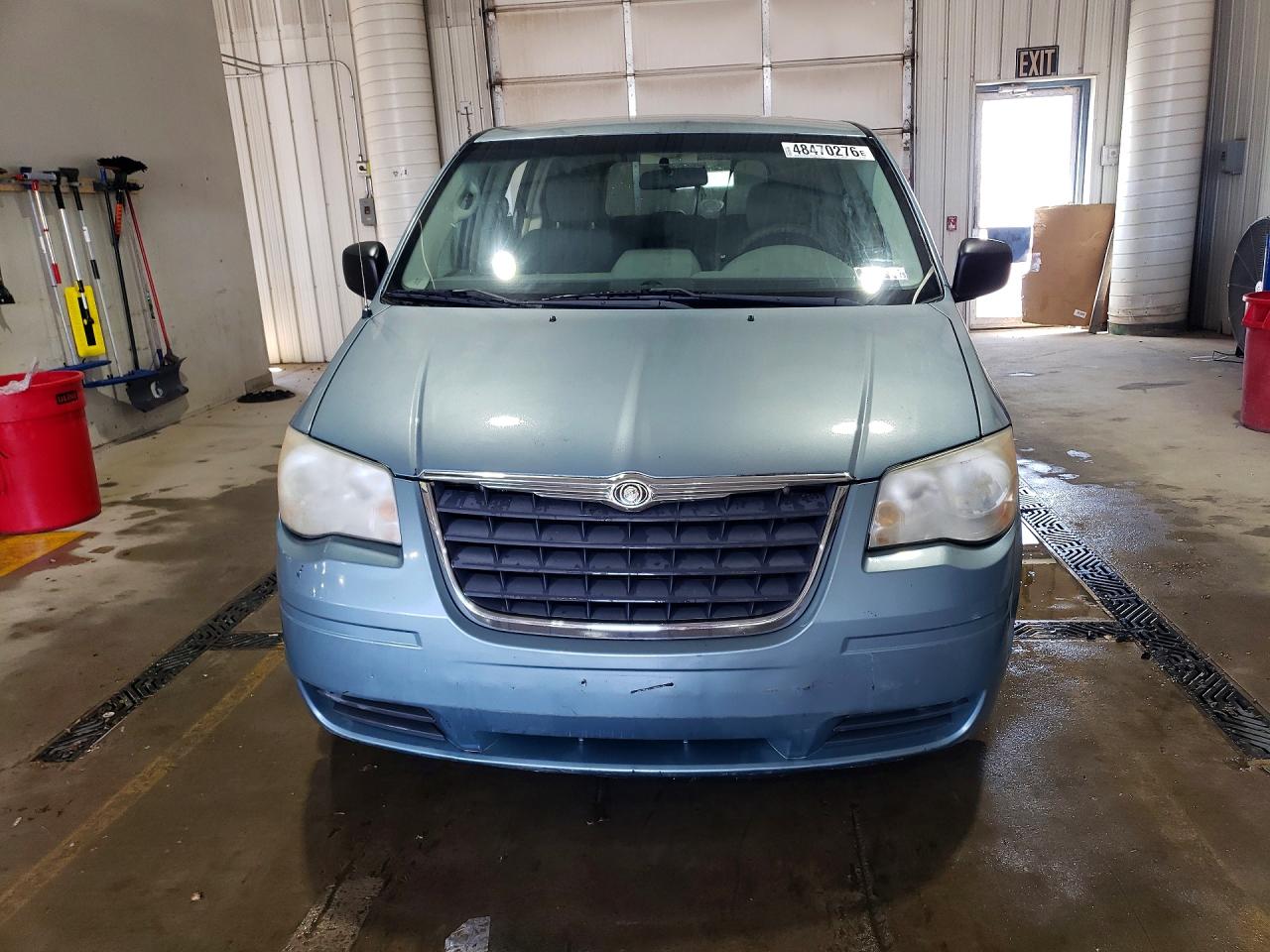 2008 CHRYSLER Minivan VIN 2A8HR44H18R123641 photo 5