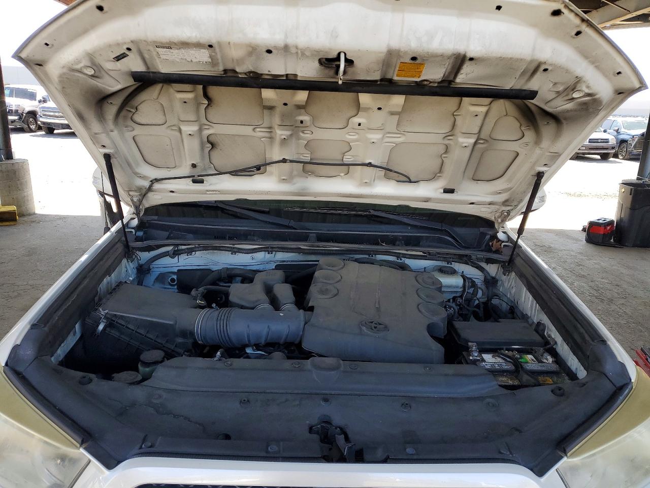 2010 Toyota 4runner VIN JTEZU5JR1A5004581 photo 11