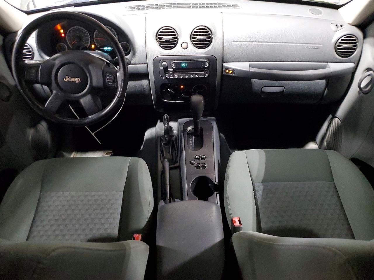 2007 Jeep Liberty VIN 1J4GL48K37W672302 photo 8