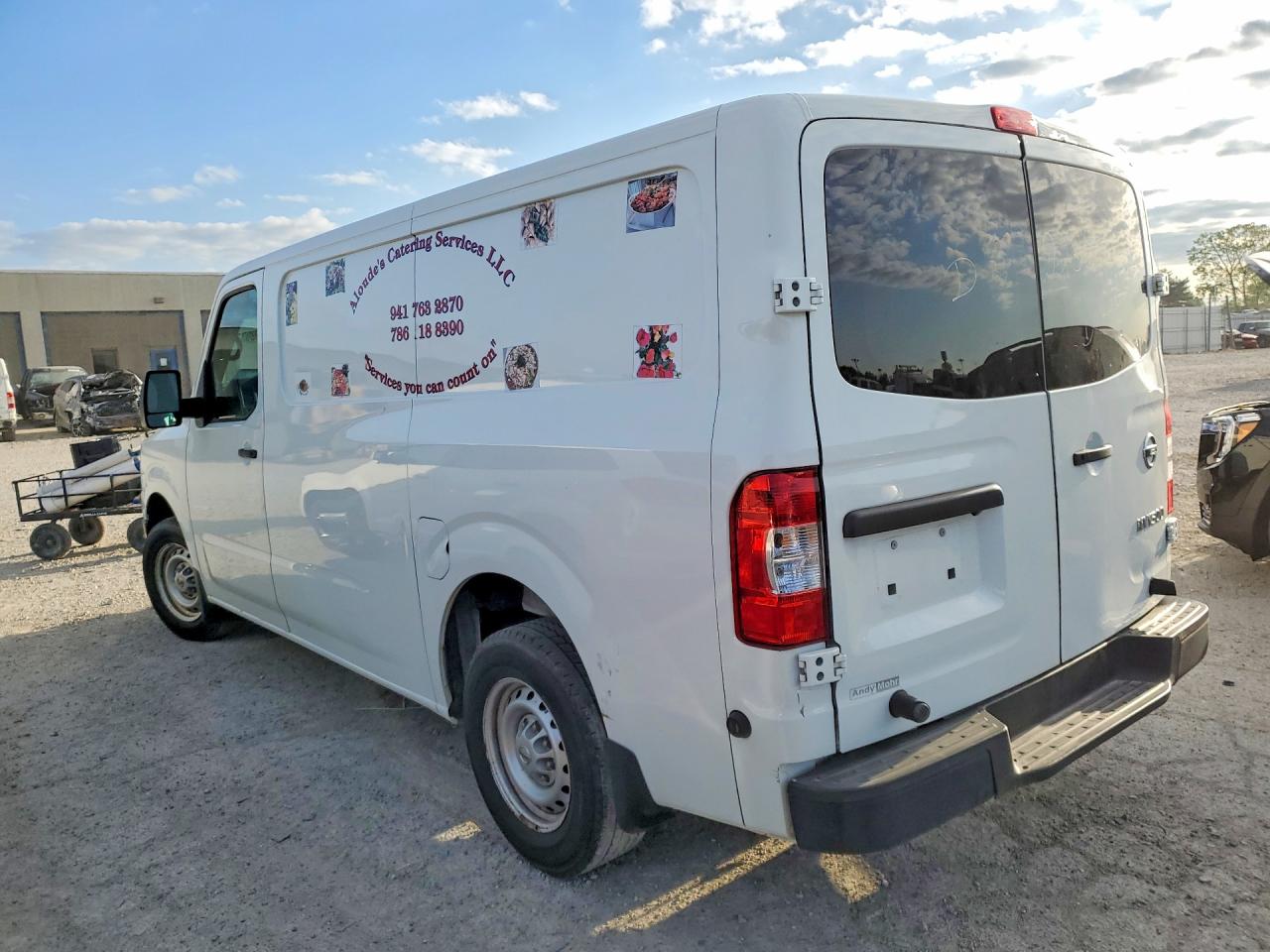 2018 Nissan Nv VIN 1N6BF0KM9JN815712 photo 2