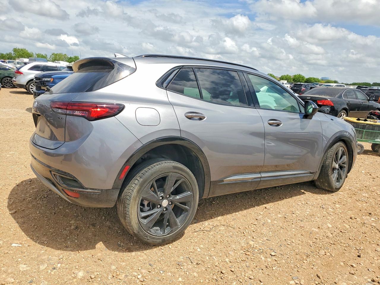 2021 Buick Envision VIN LRBFZNR48MD063119 photo 3