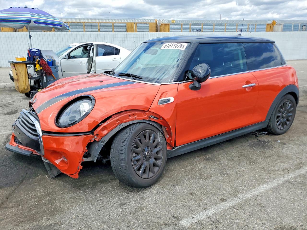 2019 MINI Cooper VIN WMWXP5C5XK2H31248 photo 1