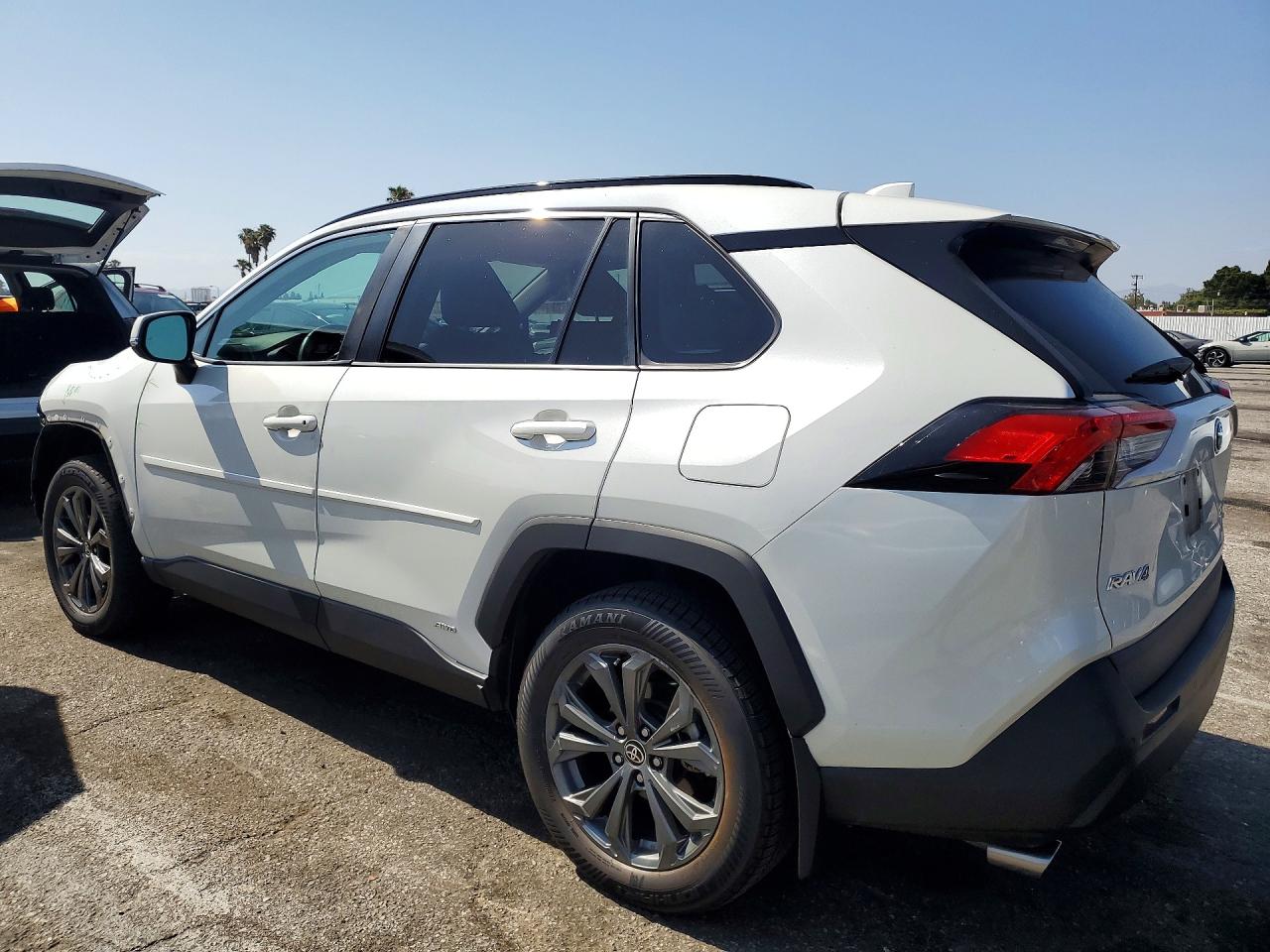 2022 TOYOTA Rav4 VIN 2T3B6RFV4NW034329 photo 2