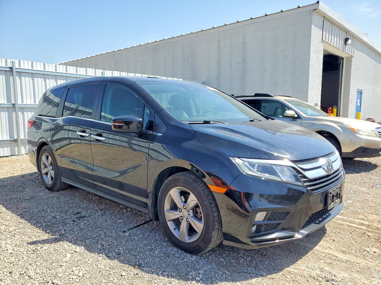 2020 HONDA Odyssey VIN 5FNRL6H74LB044897 photo 4