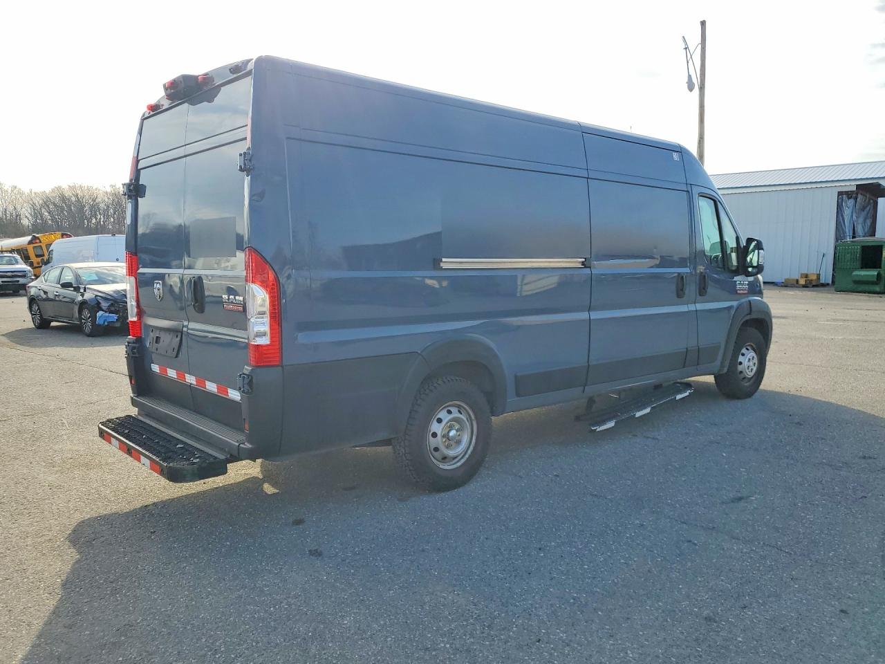 2020 RAM Promaster VIN 3C6URVJG3LE136657 photo 3