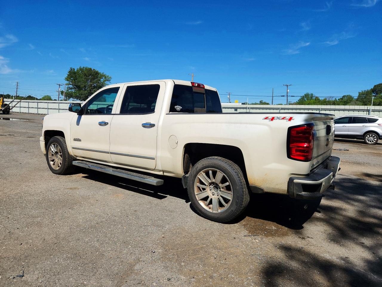 2014 Chev Silverado VIN 3GCUKTEC5EG318487 photo 2