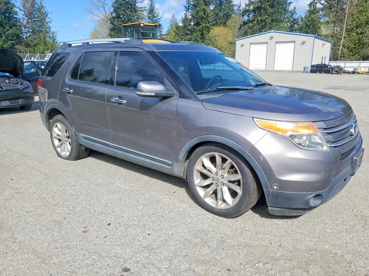 2011 Ford Explorer VIN 1FMHK8F89BGA35148 photo 4