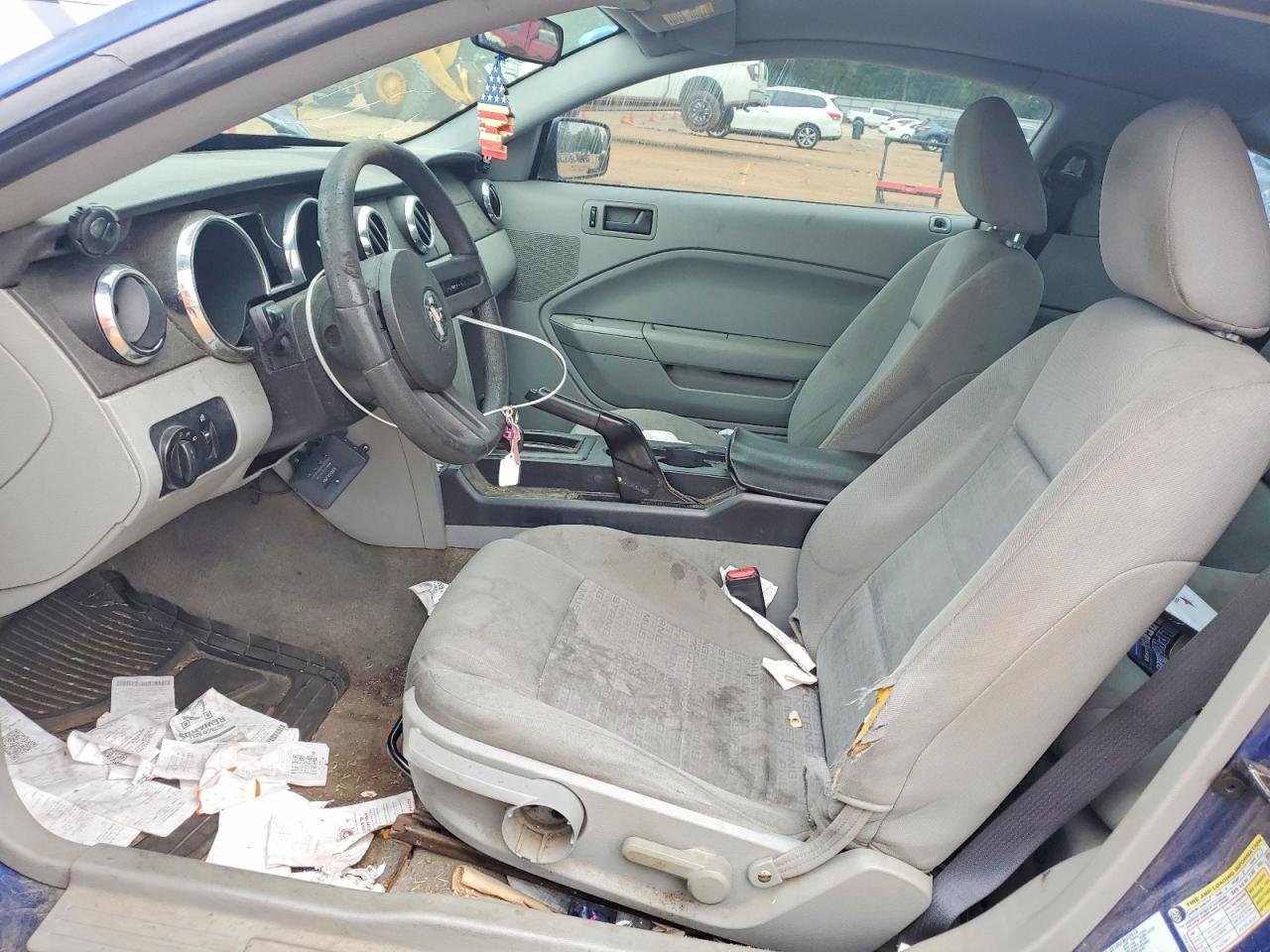 2006 Ford Mustang VIN 1ZVFT80N165166712 photo 7