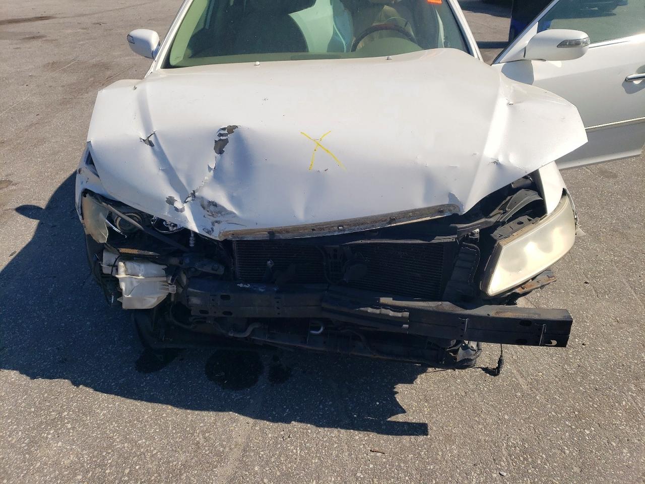 2008 Hyundai Azera VIN KMHFC46F88A297332 photo 11