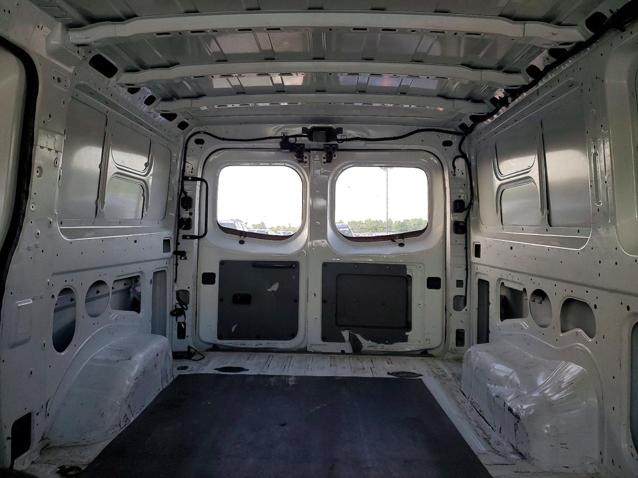 2018 Nissan Nv VIN 1N6BF0KM9JN815712 photo 10