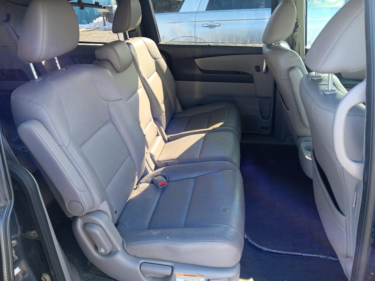 2017 Honda Odyssey VIN 5FNRL5H63HB020776 photo 10