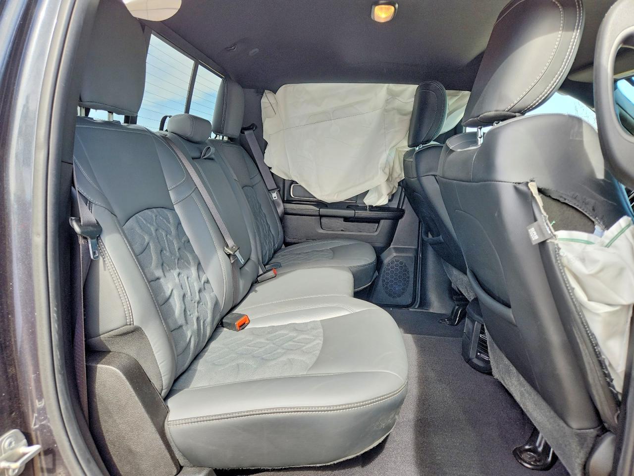 2020 Ram 2500 VIN 3C6TR5EJ2LG267102 photo 10