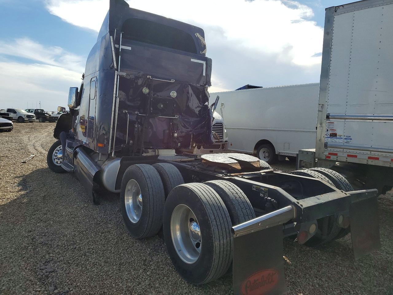 2015 PETERBILT All other VIN 1XPBD49X7FD247441 photo 3