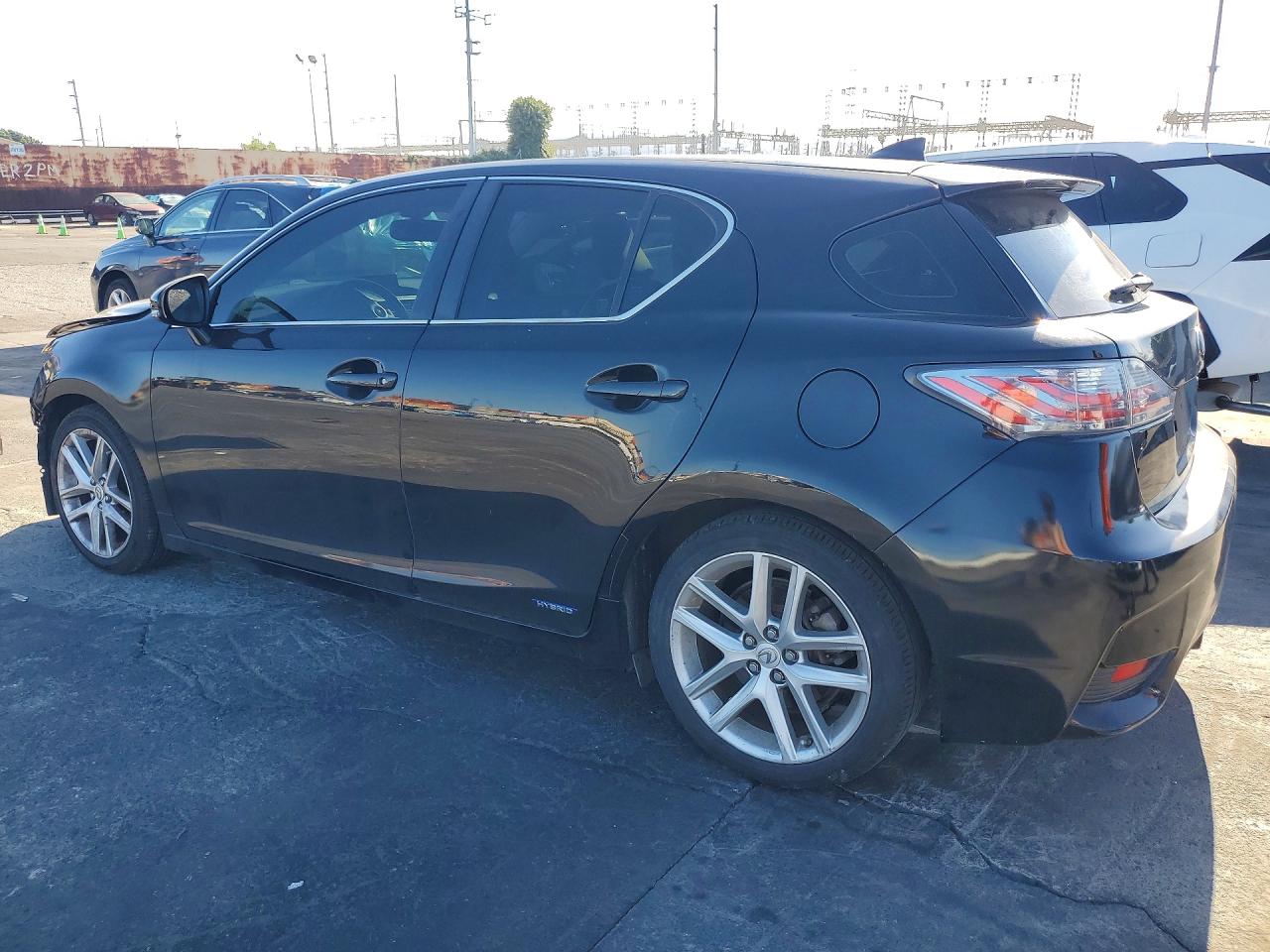 2016 Lexus Ct 200 VIN JTHKD5BH9G2259905 photo 2