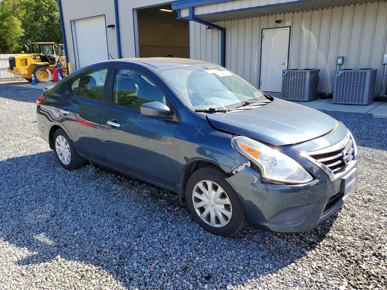 2016 Nissan Versa VIN 3N1CN7AP2GL855978 photo 4