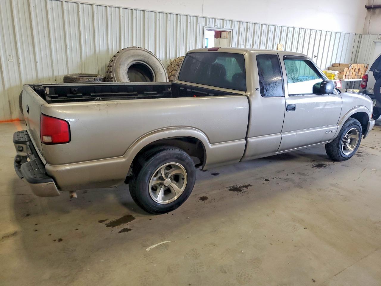 2001 CHEV S10 VIN 1GCCS19WX18193362 photo 3