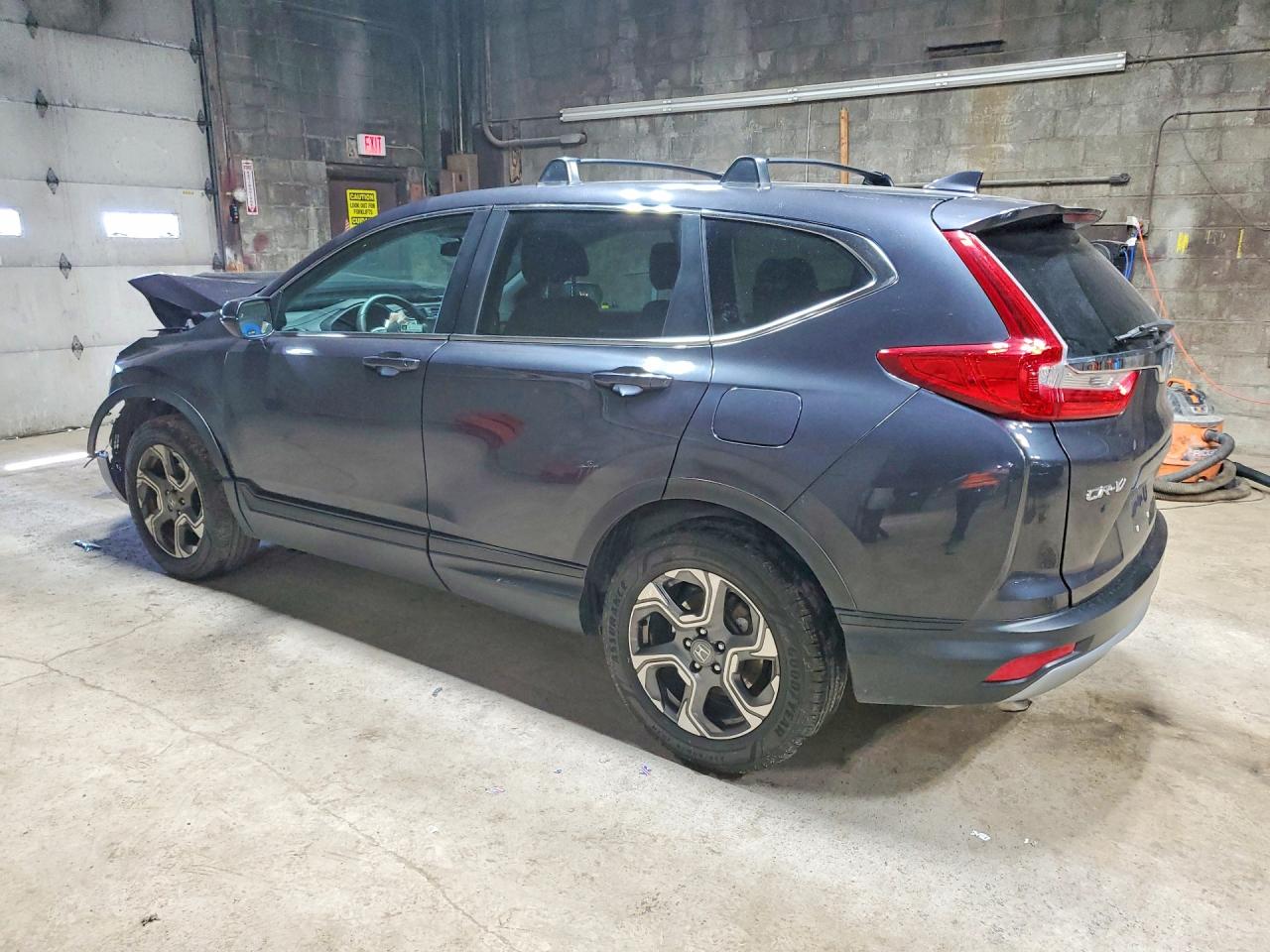 2019 HONDA Crv VIN 2HKRW2H58KH657071 photo 2