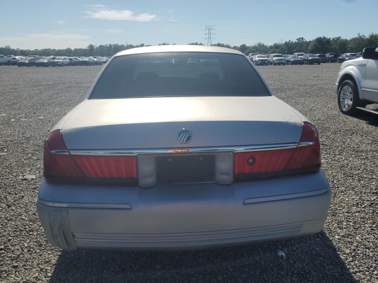 2000 MERCURY Grmarquis VIN 2MEFM75W7YX655319 photo 6
