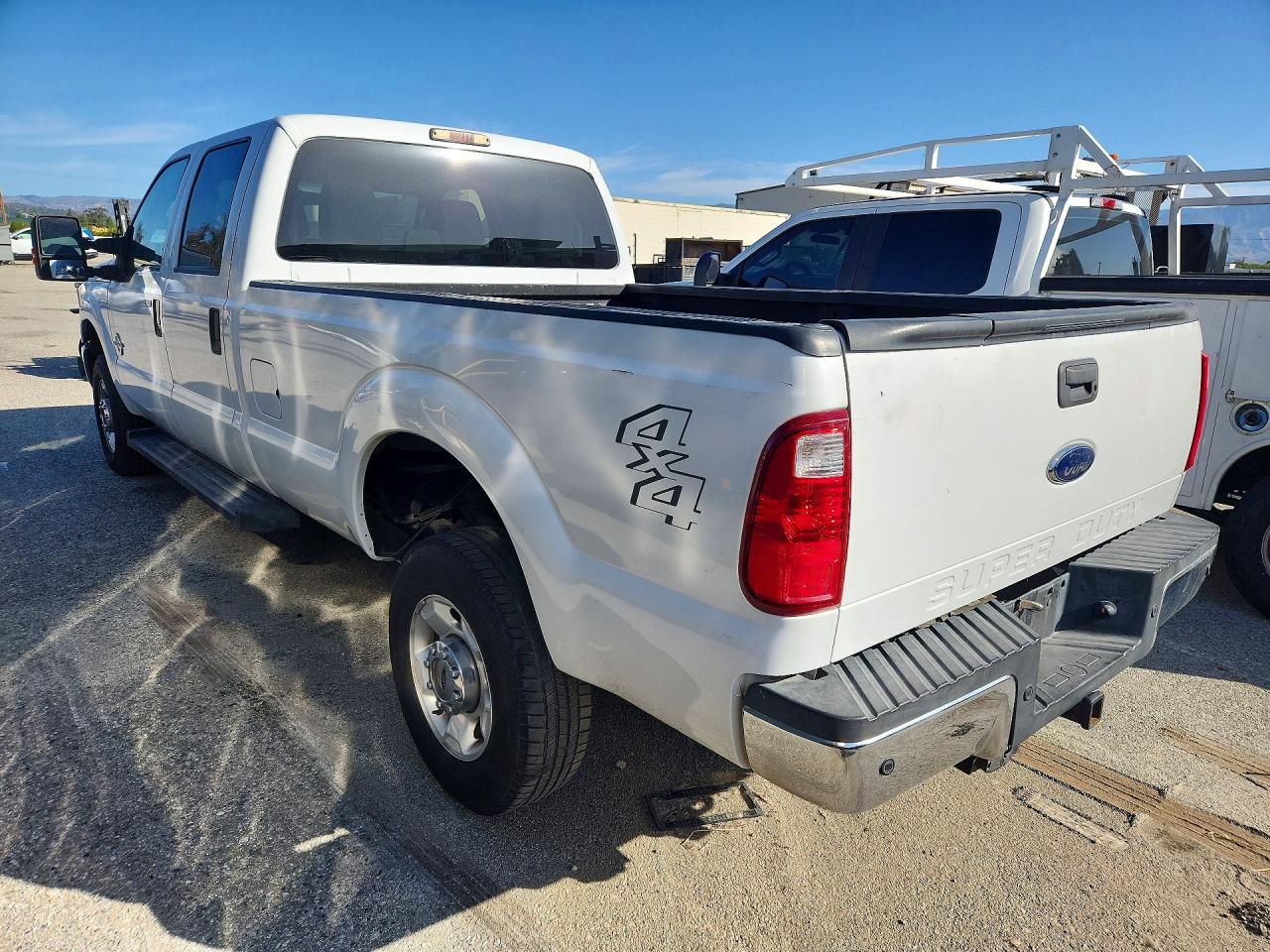 2011 Ford F350 VIN 1FT7W3BT5BEA81931 photo 2