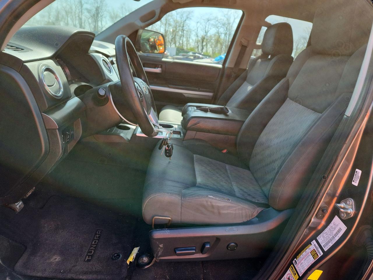 2014 Toyota Tundra VIN 5TFRM5F12EX072485 photo 7