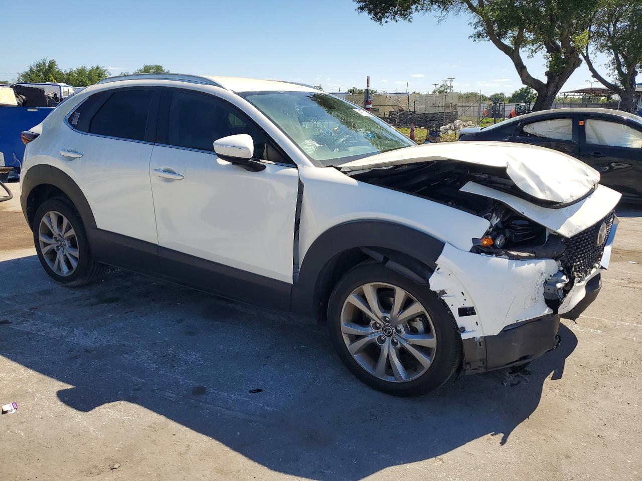 2022 Mazda Cx30 VIN 3MVDMBBL1NM435315 photo 4
