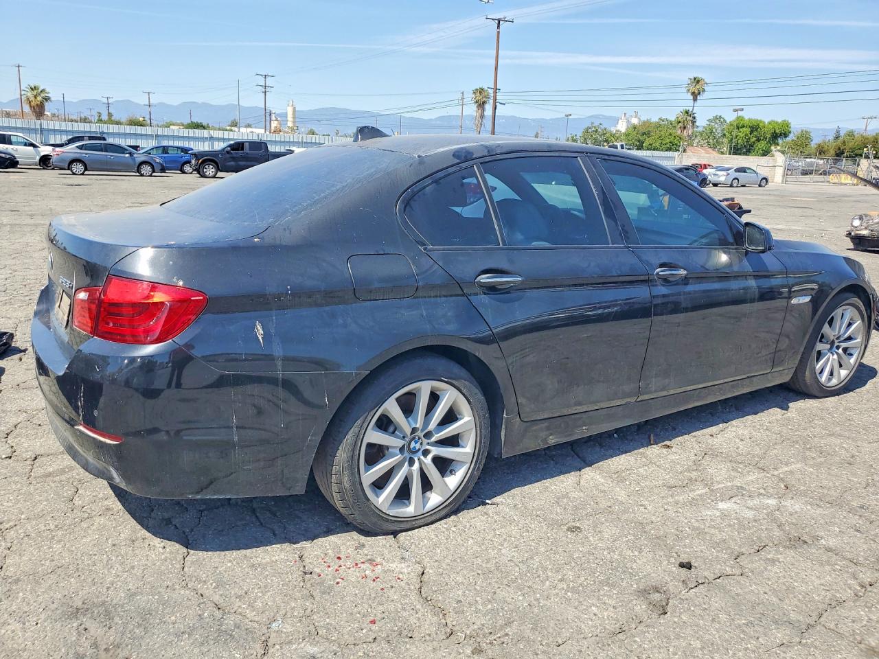 2012 BMW 5 series VIN WBAXG5C51CDY28583 photo 3