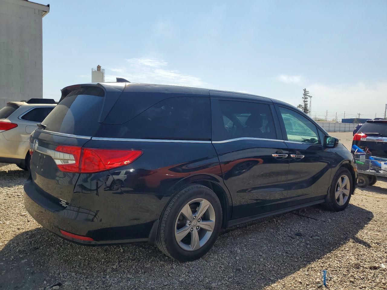 2020 HONDA Odyssey VIN 5FNRL6H74LB044897 photo 3